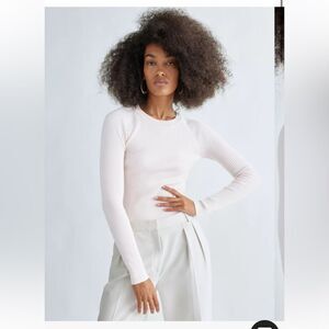 Aritzia Babaton James Sweater. Size XXS. White/Cream.